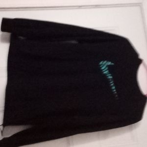 Nike long-sleeved t-shirt medium